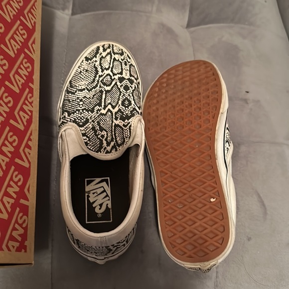 VANS! Python Print! - Picture 3 of 4
